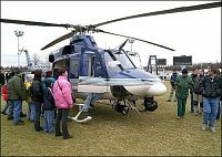 policejní vrtulník, používaný i pro potřeby letecké záchranné zdravotní služby 
