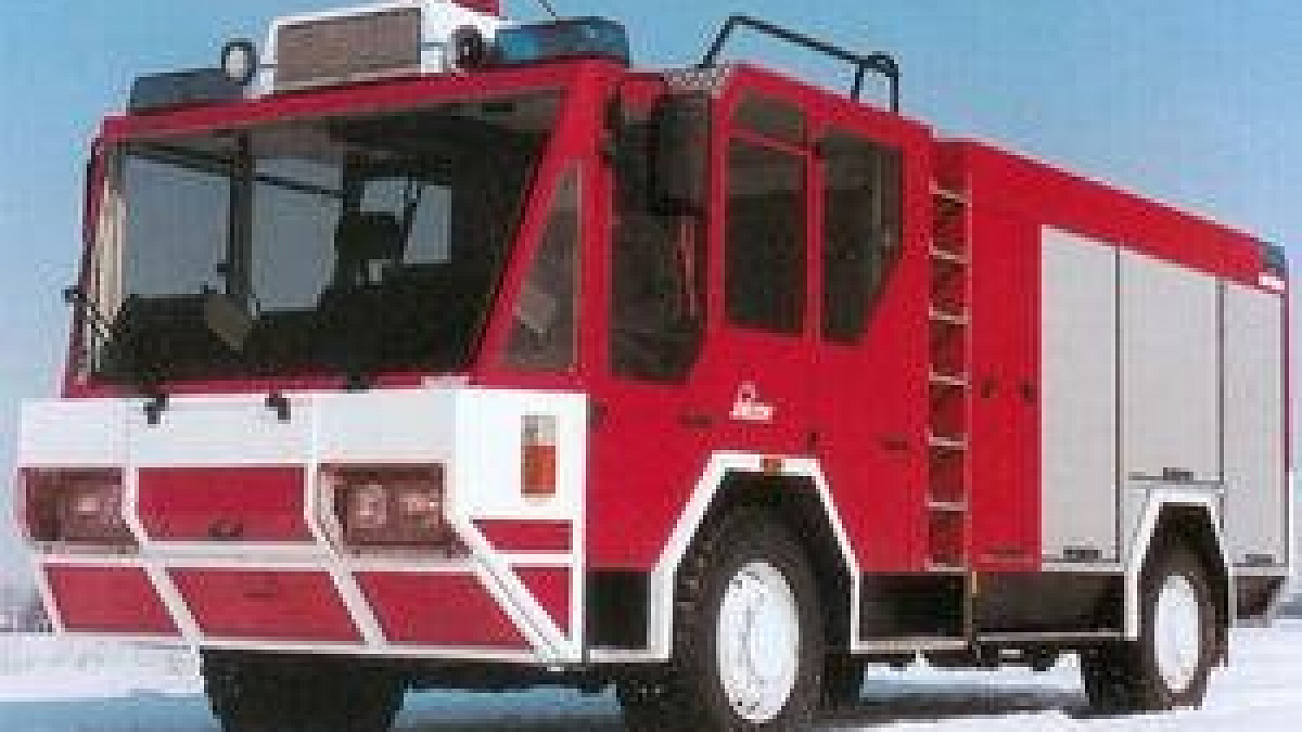Volvo - F12 FPT Aéroport Pompiers - Conrad - 1/50 - Voiture miniature