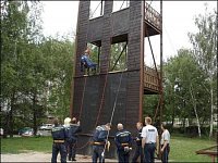 Lezecký výcvik ve spolupráci s HZS Karlovarského kraje Územní odbor Karlovy Vary ze dne 30.6.2006. 