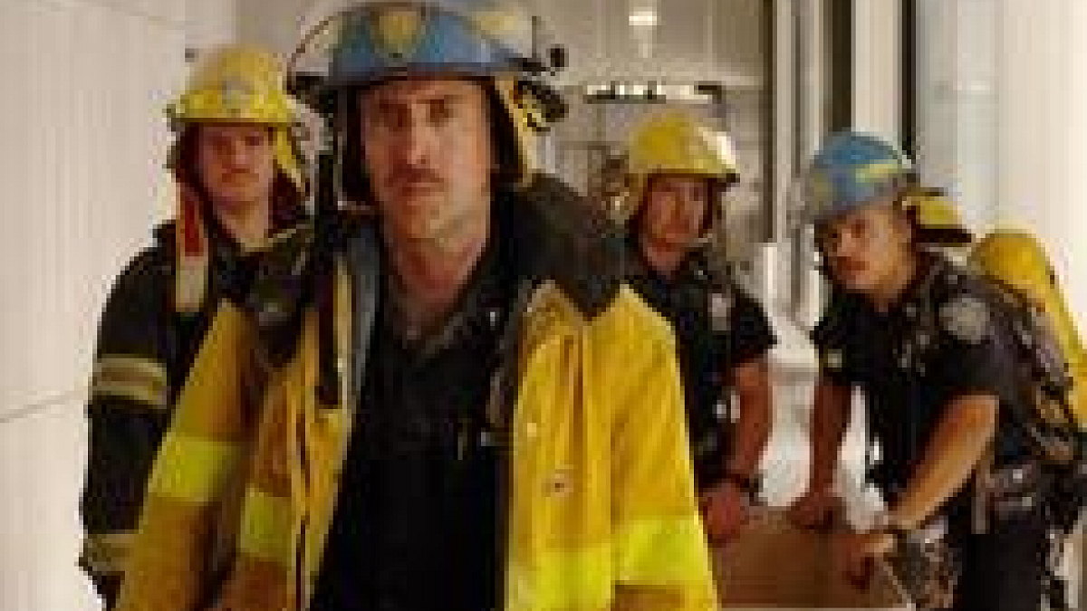 Udalosti Z 11 Zari 2001 Se Objevi Ve Filmu Snimek World Trade Center Vyvolava Rozporuplne Reakce Pozary Cz Ohnisko Zhavych Zprav Hasici Aktualne