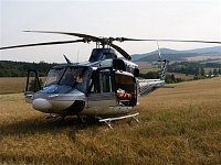 Bell 412HP při zásahu. Foto Ondřej Franěk, <a href="http://www.zachrannasluzba.cz"target=_blank>www.