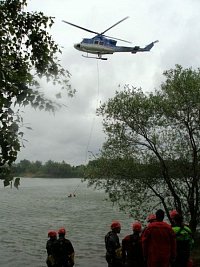 Výcvik leteckých záchranářů