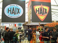 Kdo by neznal firmu Haix ani snad nemůže být hasičem :-)