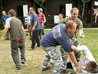 Hu-Tu-Tu (vedoucí proti celému táboru) Hu-Tu-Tu (vedoucí proti celému táboru)