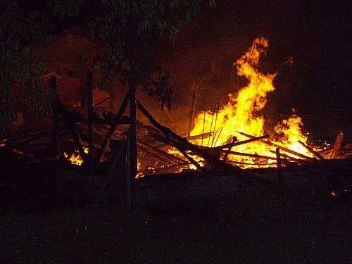 požár domku Kunčice