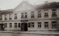 Budova občanské záložny, která sloužila milevským hasičům jako provizorní hasičské skladiště, které využívali od roku 1870, do roku 1908.