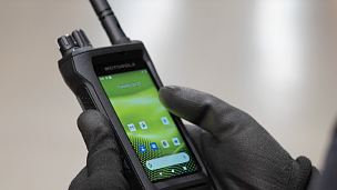 Motorola ION hybridní zařízení kombinuje LTE,DMR i analog
